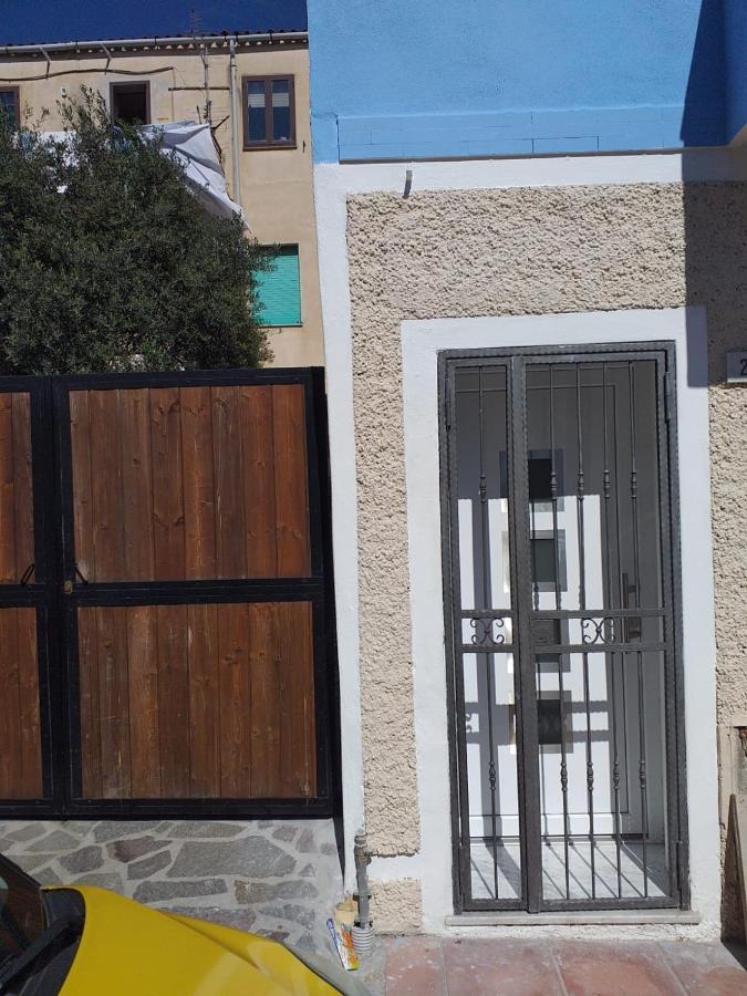 La Casa Di May Villa Olbia Exteriör bild