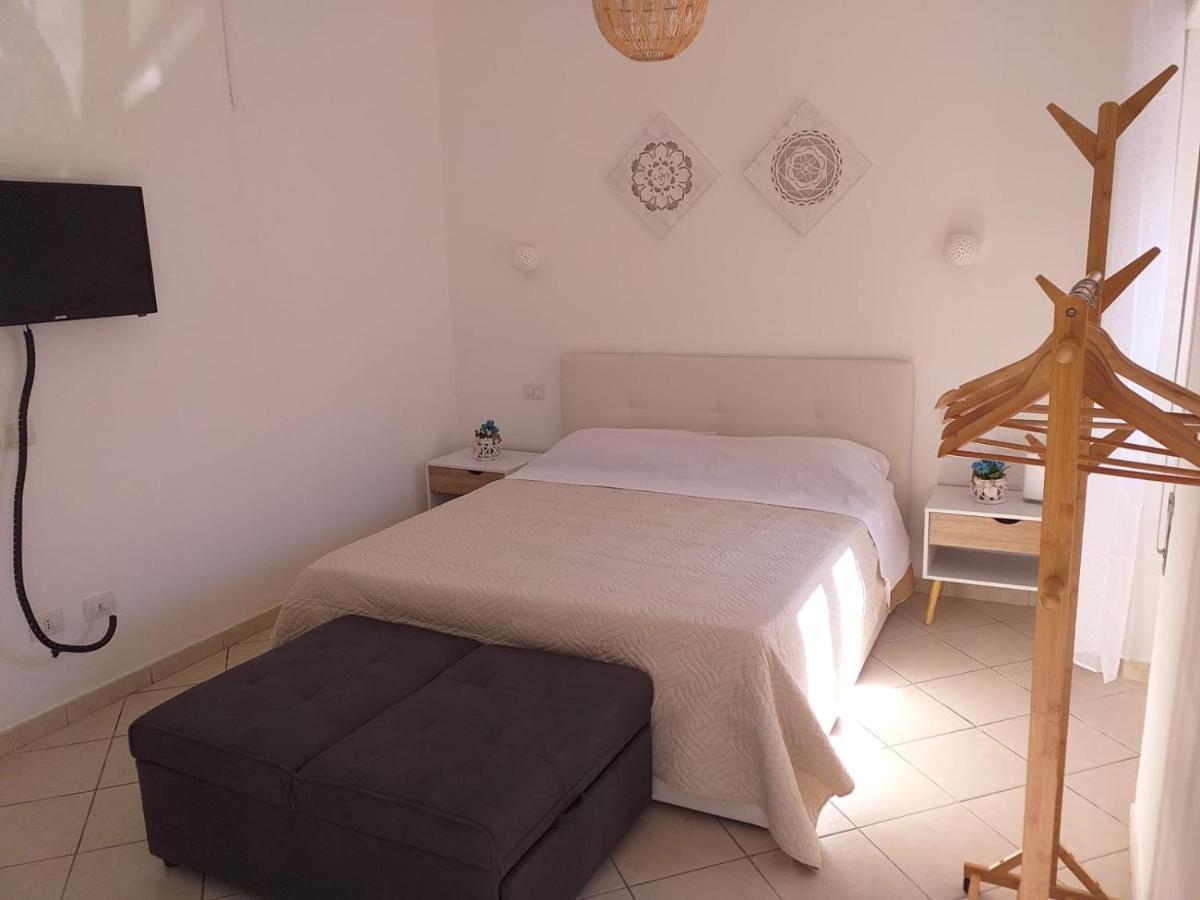 La Casa Di May Villa Olbia Exteriör bild